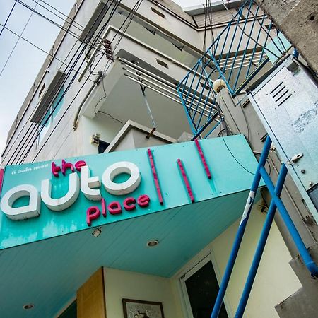 The Auto Place Phuket Extérieur photo